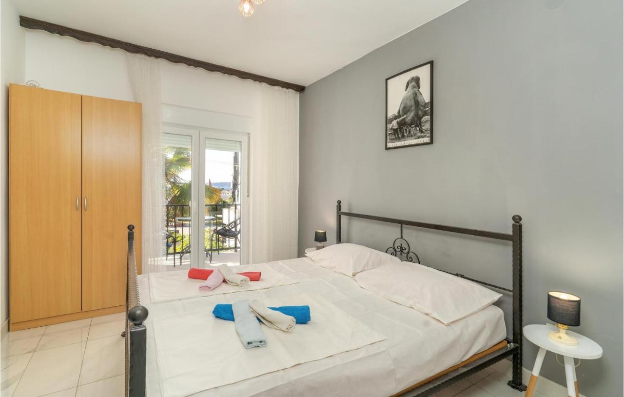 Cozy Apartment In Krk With Kitchen Krk Town Dış mekan fotoğraf